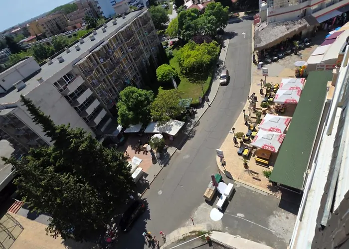 Lejlighed Miramar Palace