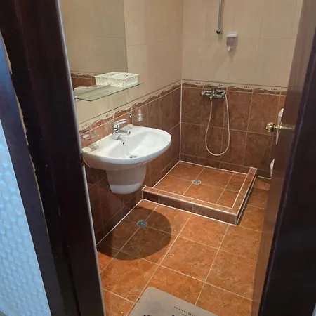 דירה Miramar Palace *