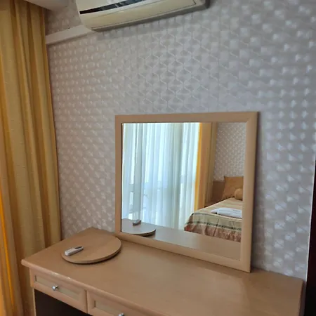 Miramar Palace * סאני ביץ'