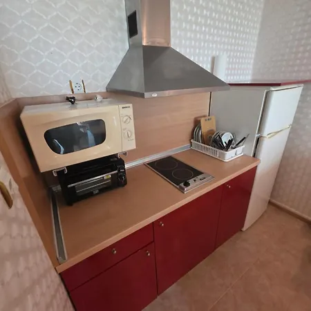 דירה Miramar Palace סאני ביץ'